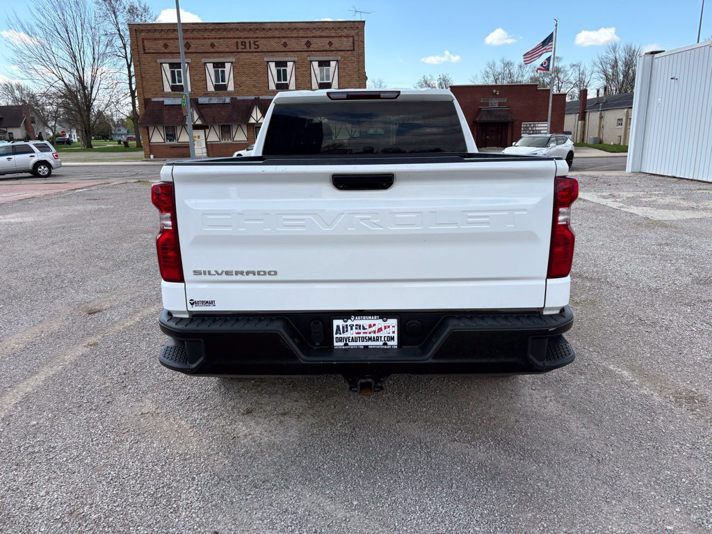 Used 2023 Chevrolet Silverado 1500 W/T w/ WT Value Package AWD/4WD image 4