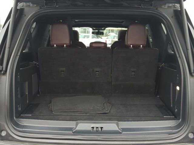 Used 2024 Ford Expedition Max Limited image 19
