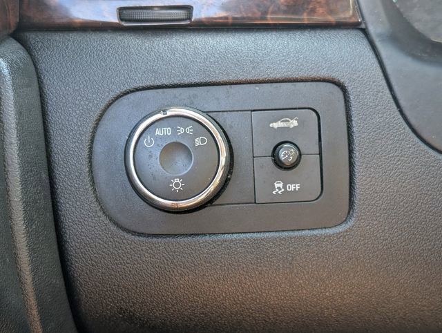 Used 2016 Chevrolet Impala LT FWD image 25