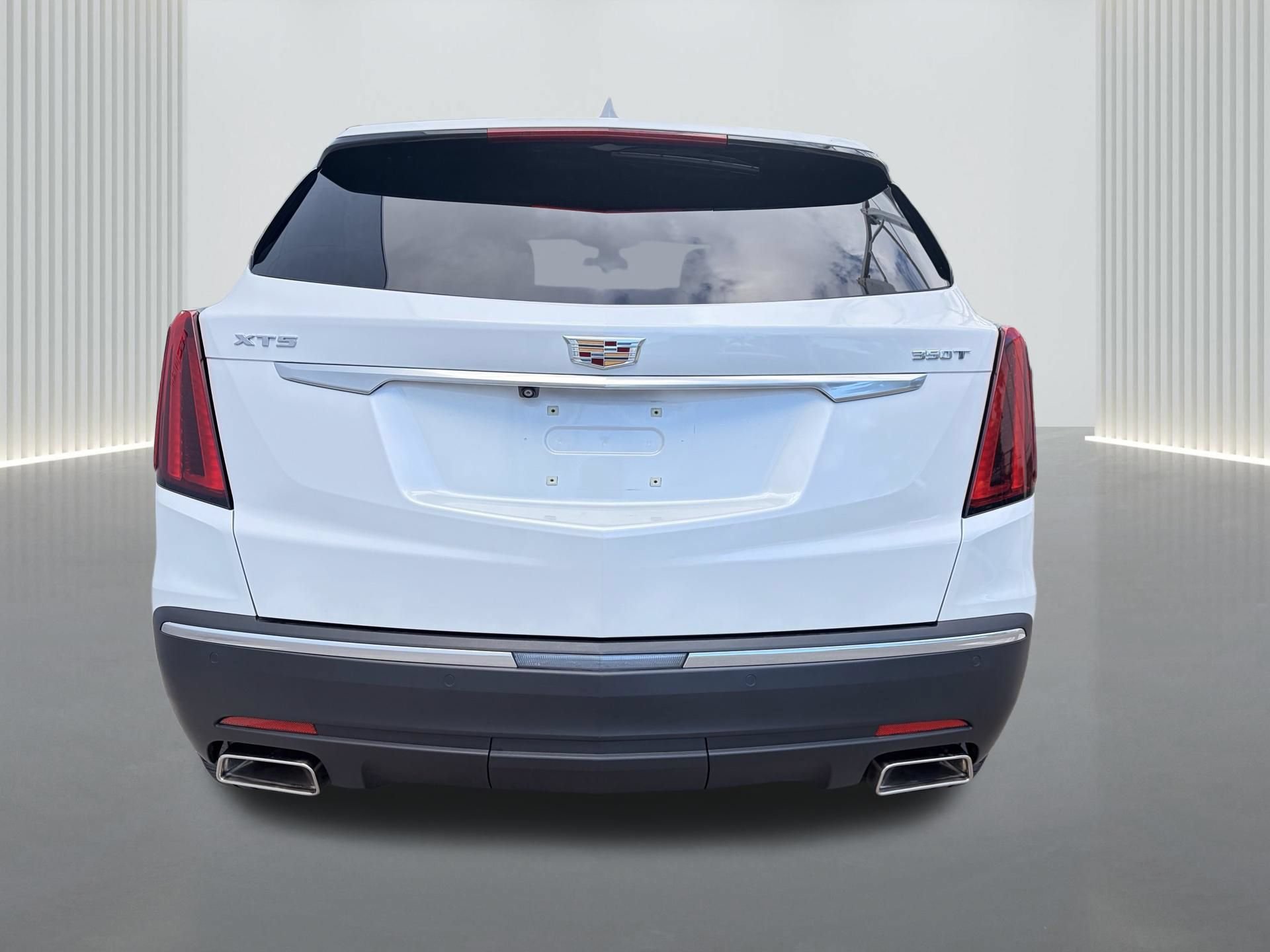 Used 2022 Cadillac XT5 Luxury FWD image 4