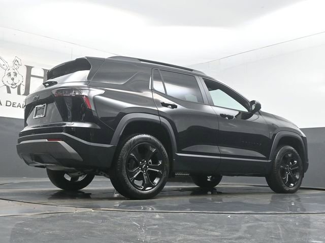 New 2026 Chevrolet Equinox LT w/ Midnight Edition image 11