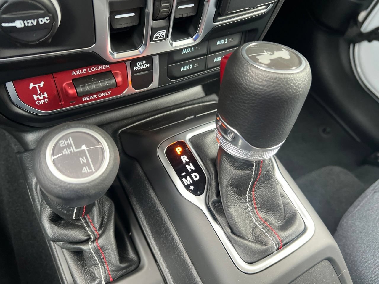 New 2026 Jeep Wrangler Unlimited Sport w/ Dual Top Group AWD/4WD image 26