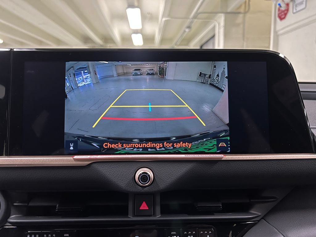 New 2026 Toyota Crown Signia AWD/4WD image 26