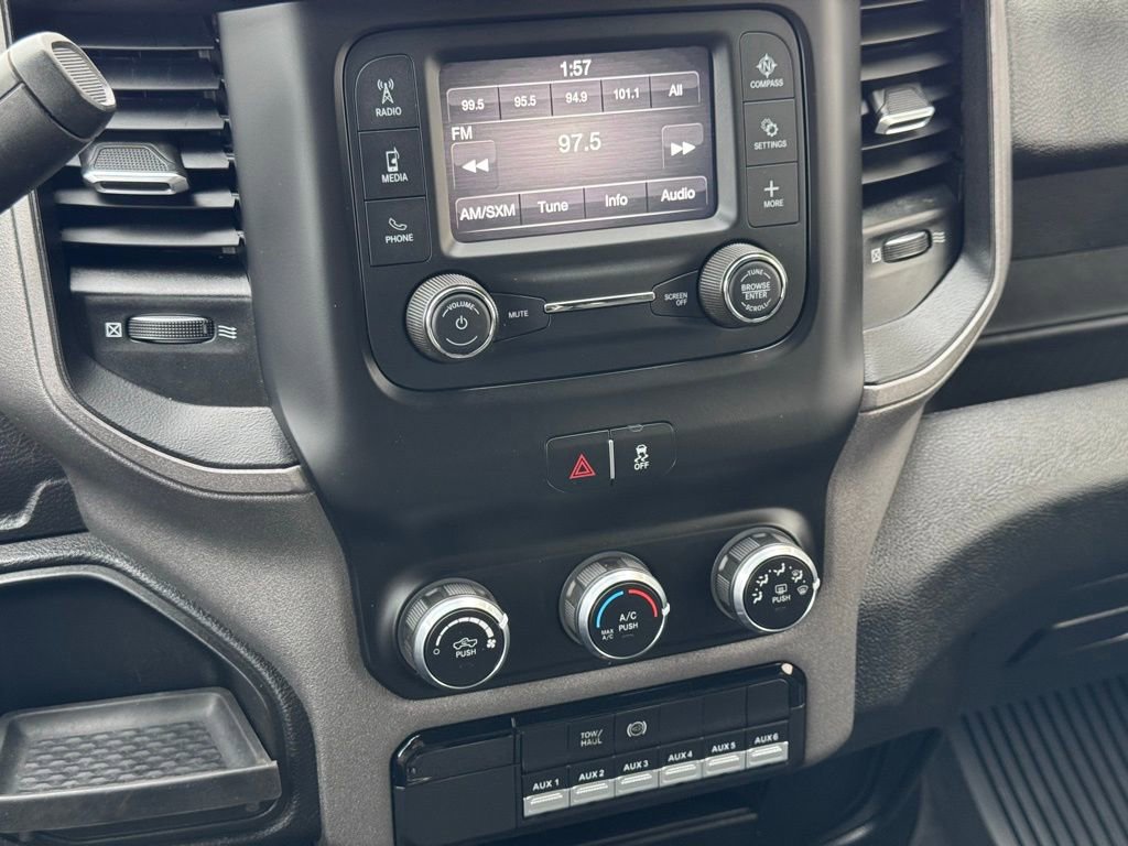 Used 2022 RAM 3500 Tradesman image 27