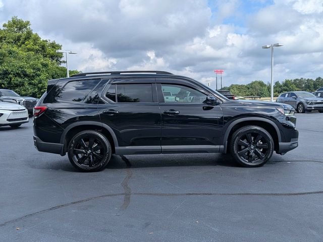 Used 2025 Honda Pilot Black Edition image 8