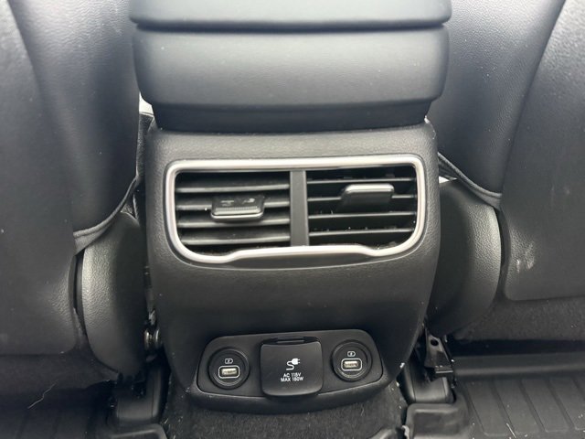 Certified 2023 Hyundai Santa Fe Limited image 19