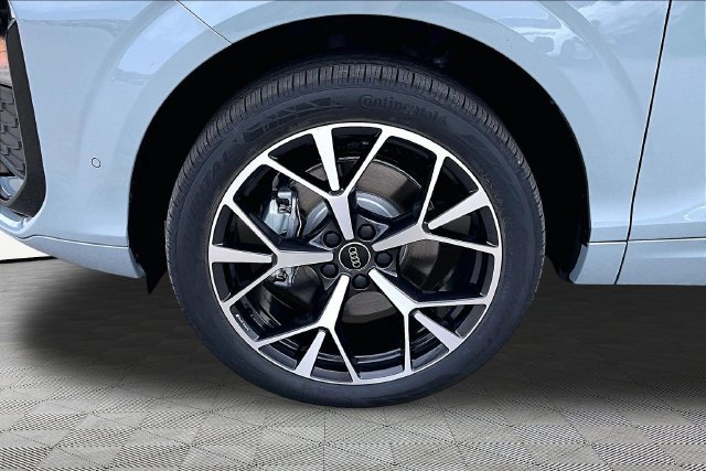 New 2026 Audi Q3 quattro 2.0T AWD/4WD image 8