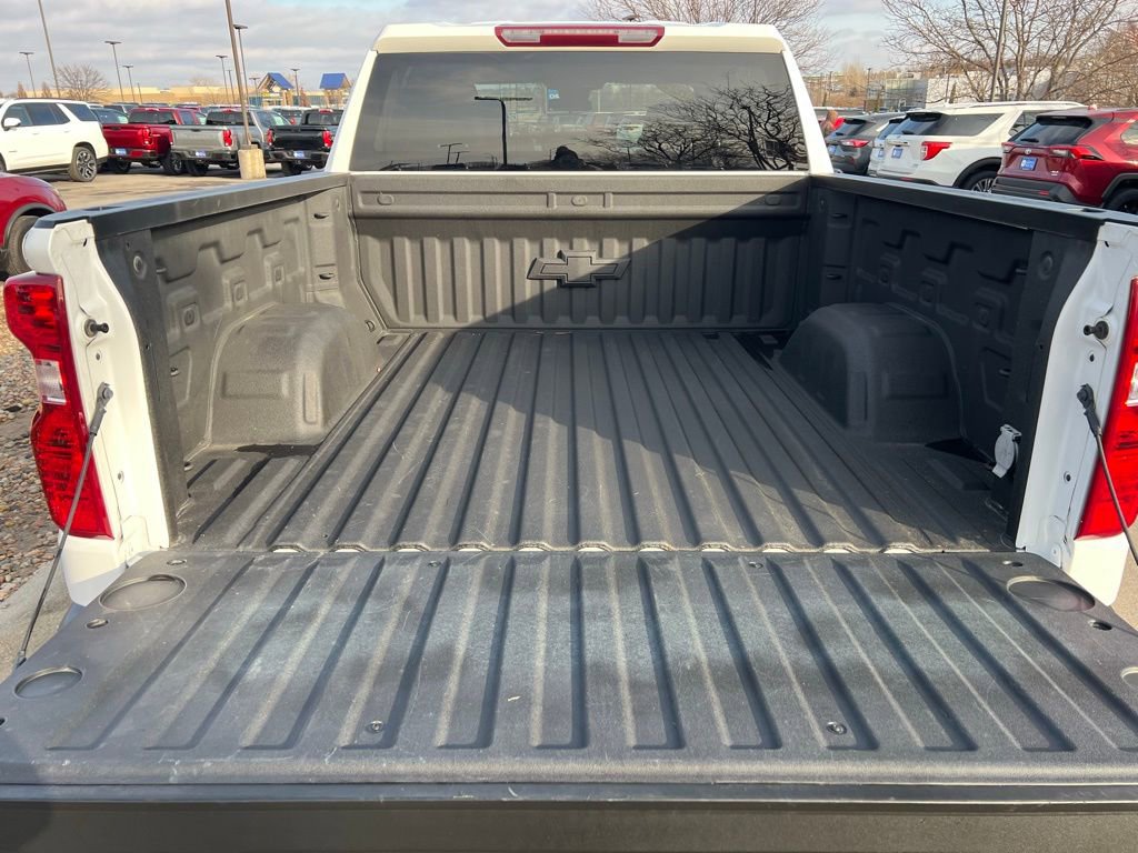 Used 2022 Chevrolet Silverado 1500 LT image 22