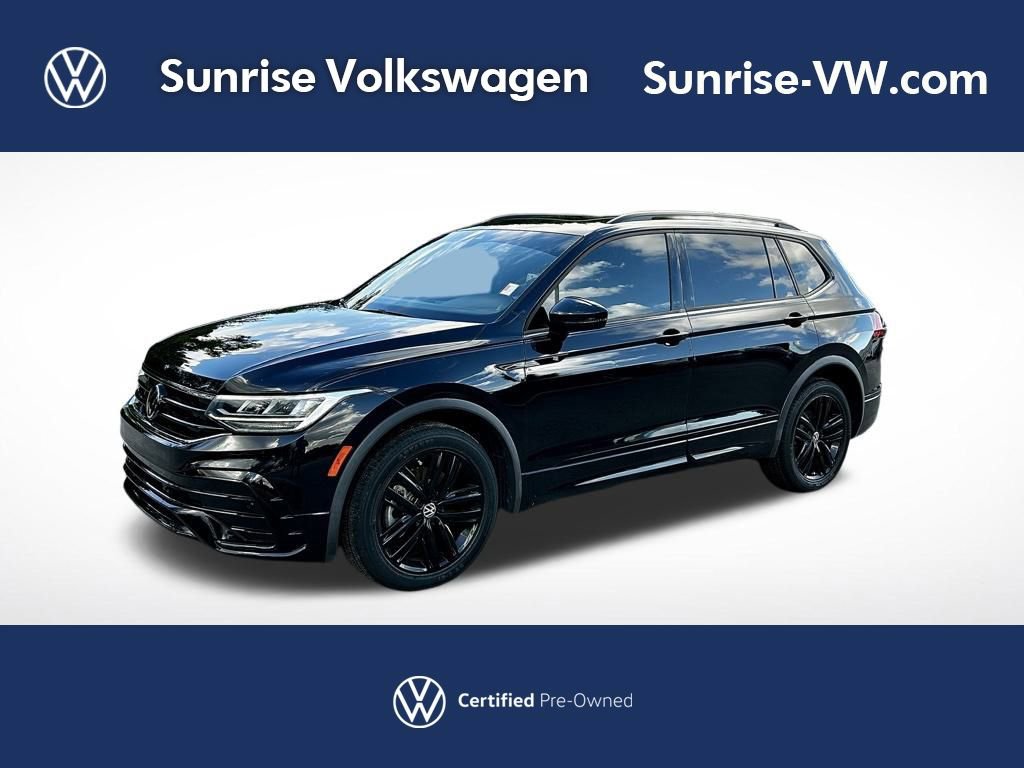 Certified 2022 Volkswagen Tiguan SE R-Line