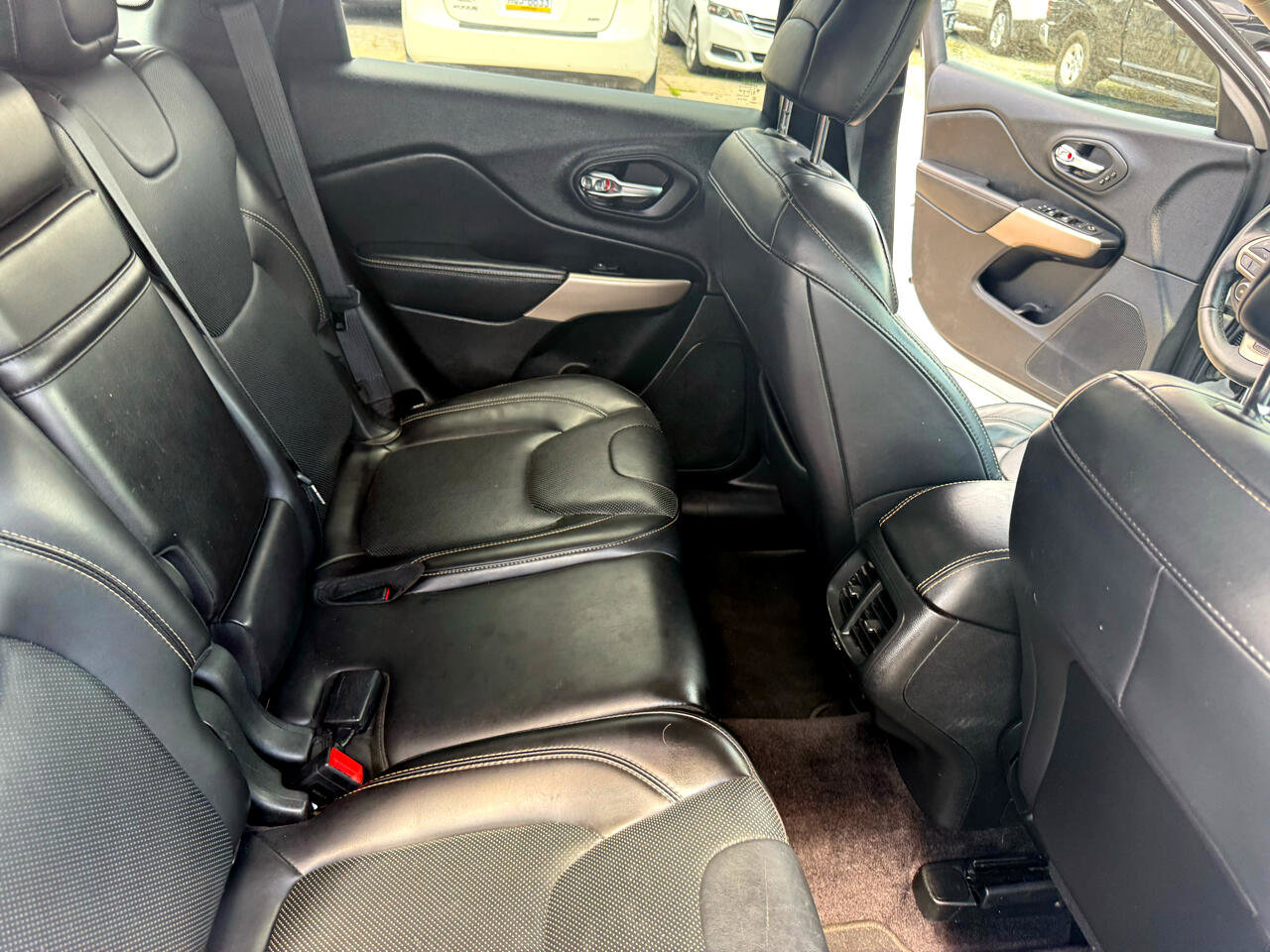 Used 2017 Jeep Cherokee High Altitude w/ Luxury Group image 63