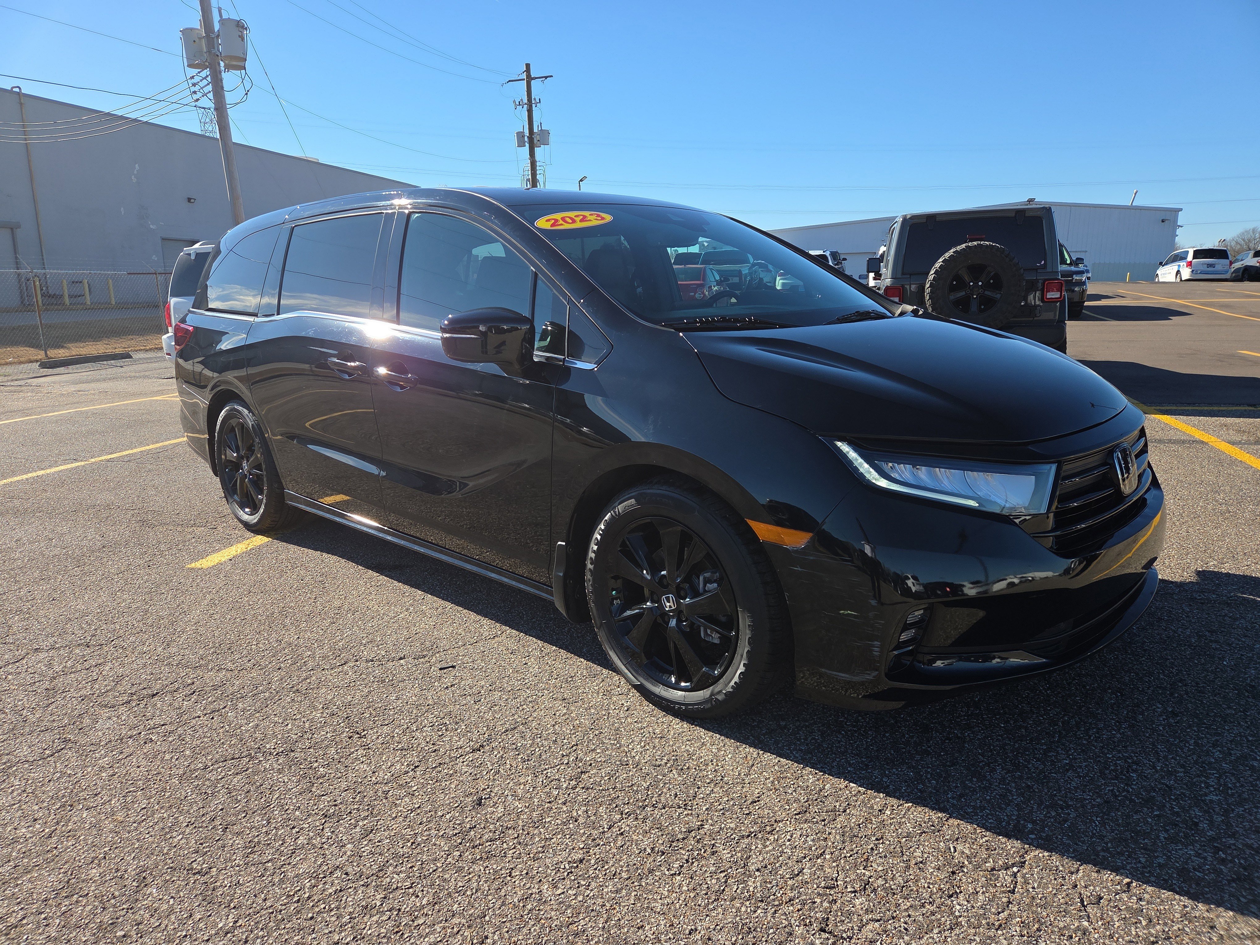 Used 2023 Honda Odyssey Sport image 4