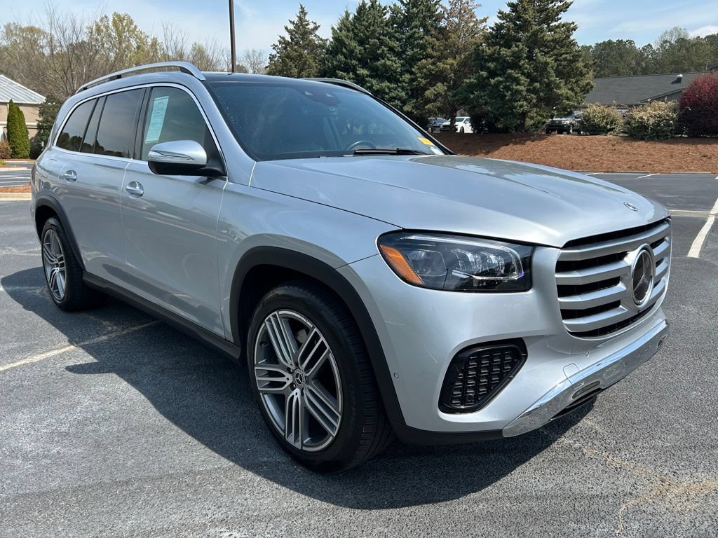 Used 2025 Mercedes-Benz GLS 450 4MATIC image 20