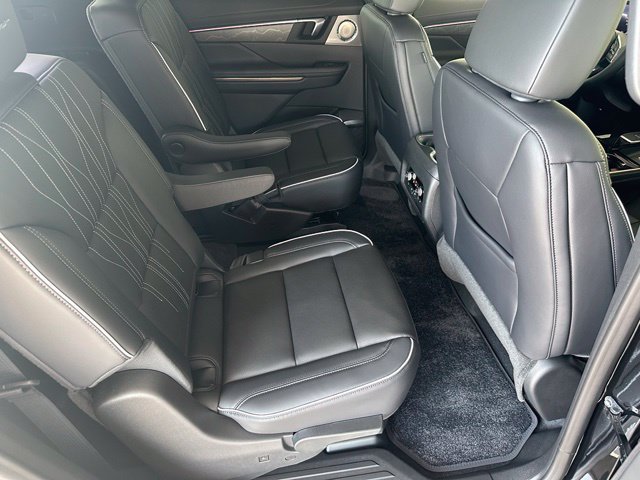 New 2026 Buick Enclave Avenir w/ Super Cruise Package FWD image 37