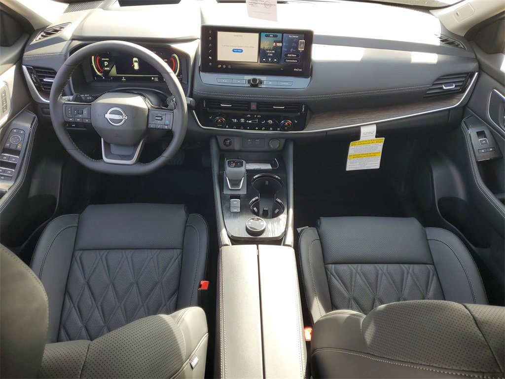 New 2026 Nissan Rogue Platinum image 7