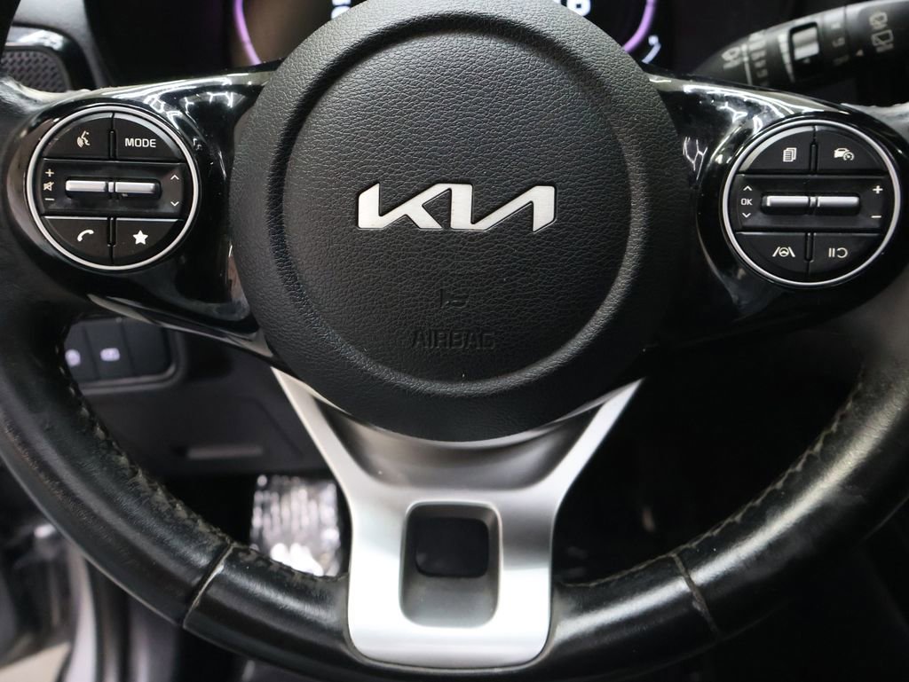 Used 2023 Kia Soul EX FWD image 18