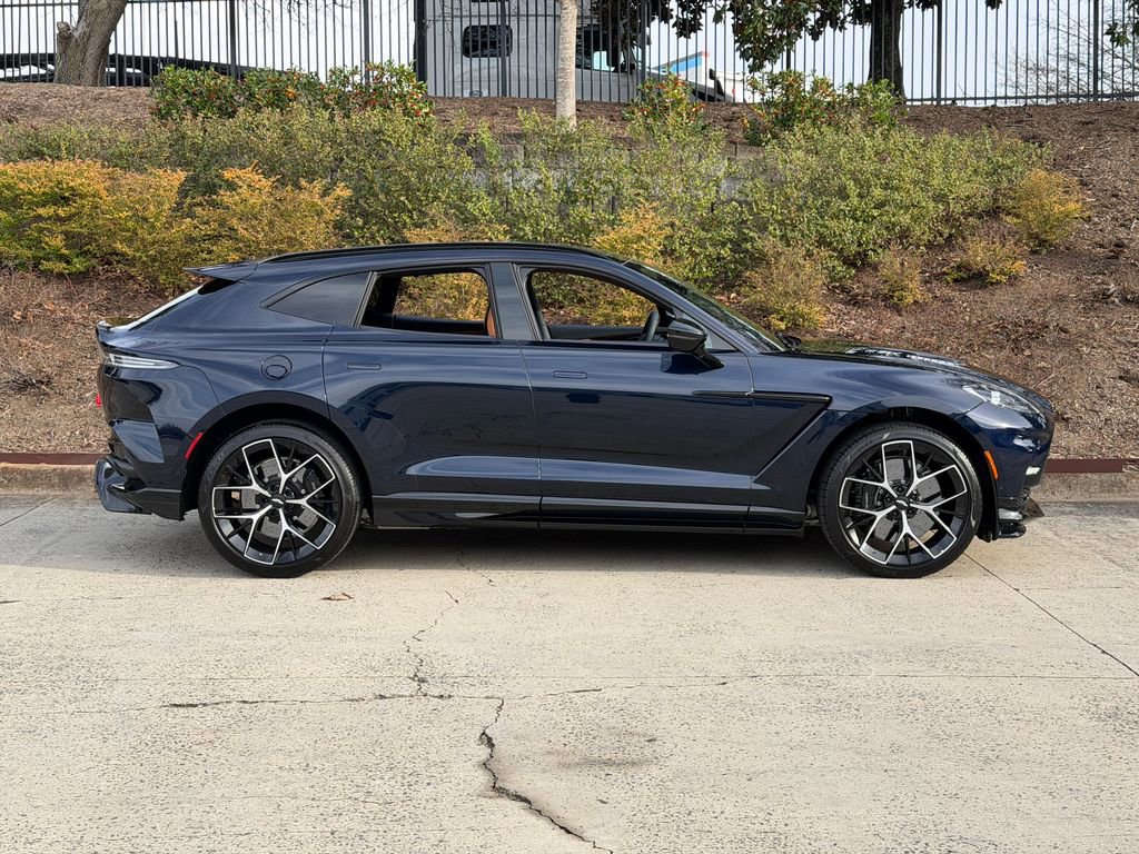 New 2026 Aston Martin DBX 707 image 13