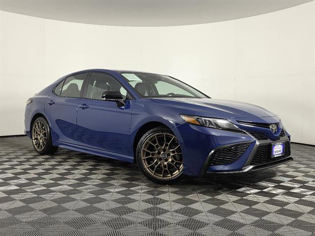 Used 2024 Toyota Camry SE AWD/4WD image 1