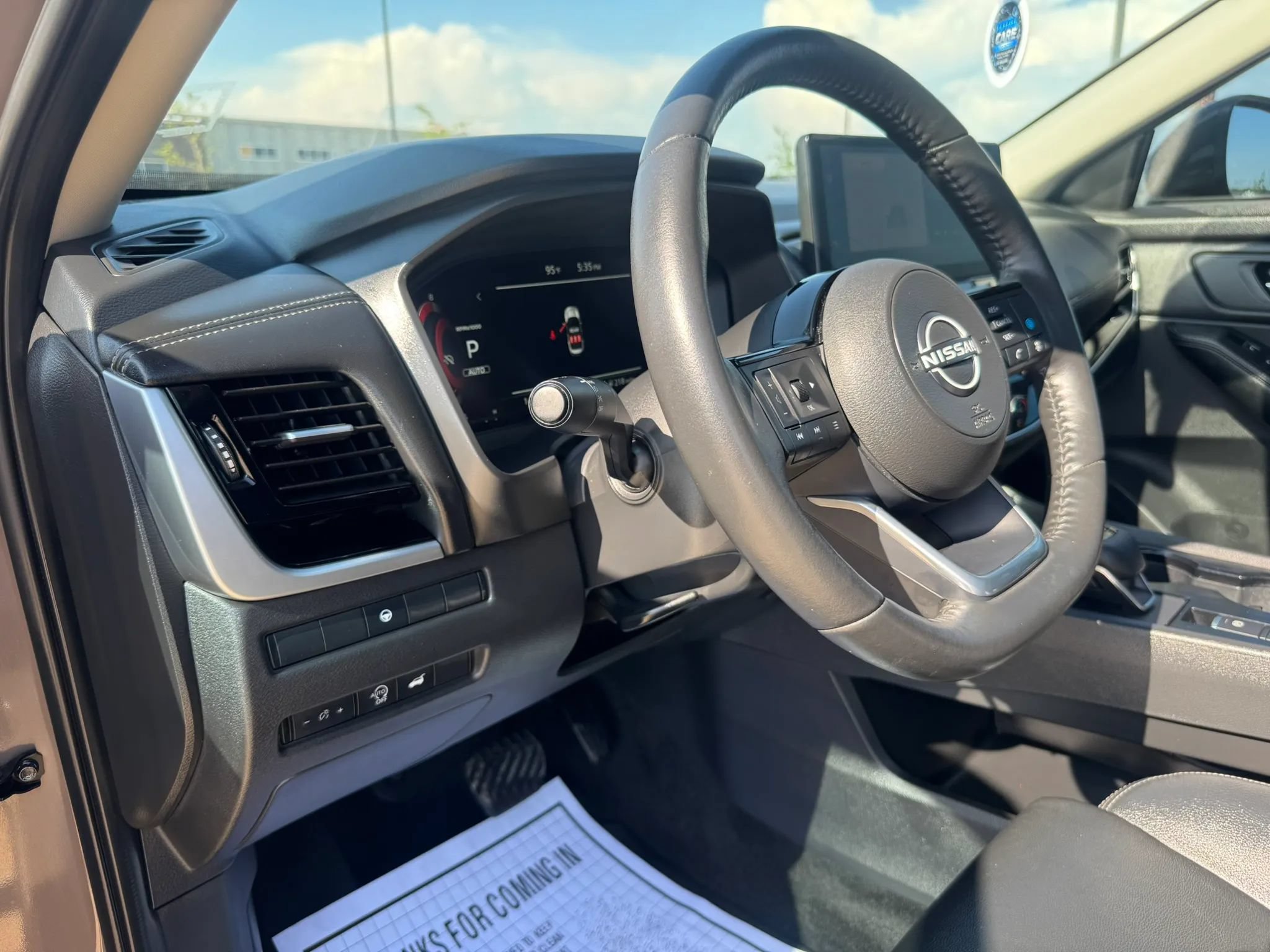 Used 2024 Nissan Rogue SL w/ SL Premium Package AWD/4WD image 21