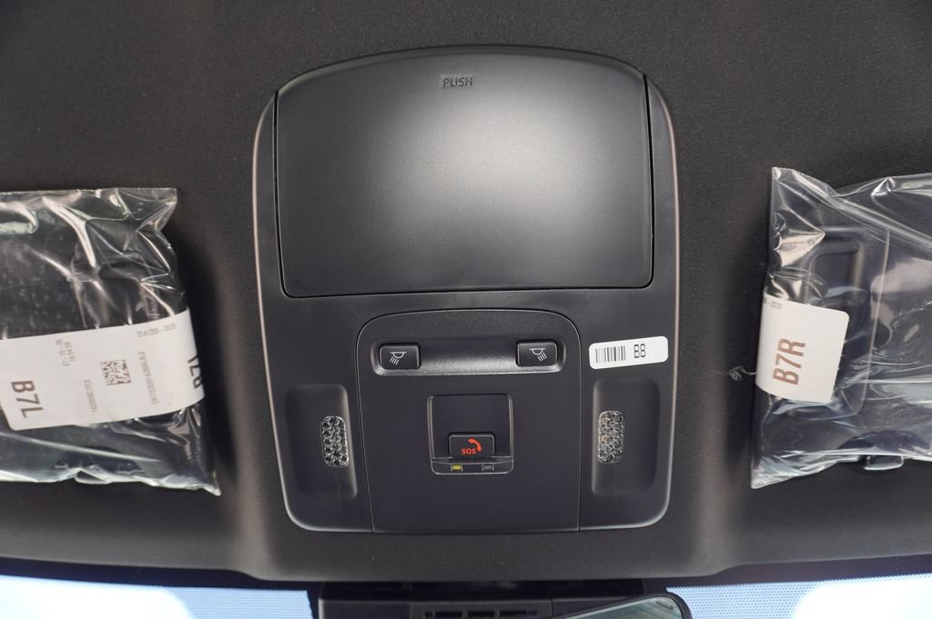 Certified 2026 Toyota Camry SE w/ Multimedia Upgrade Package FWD image 19