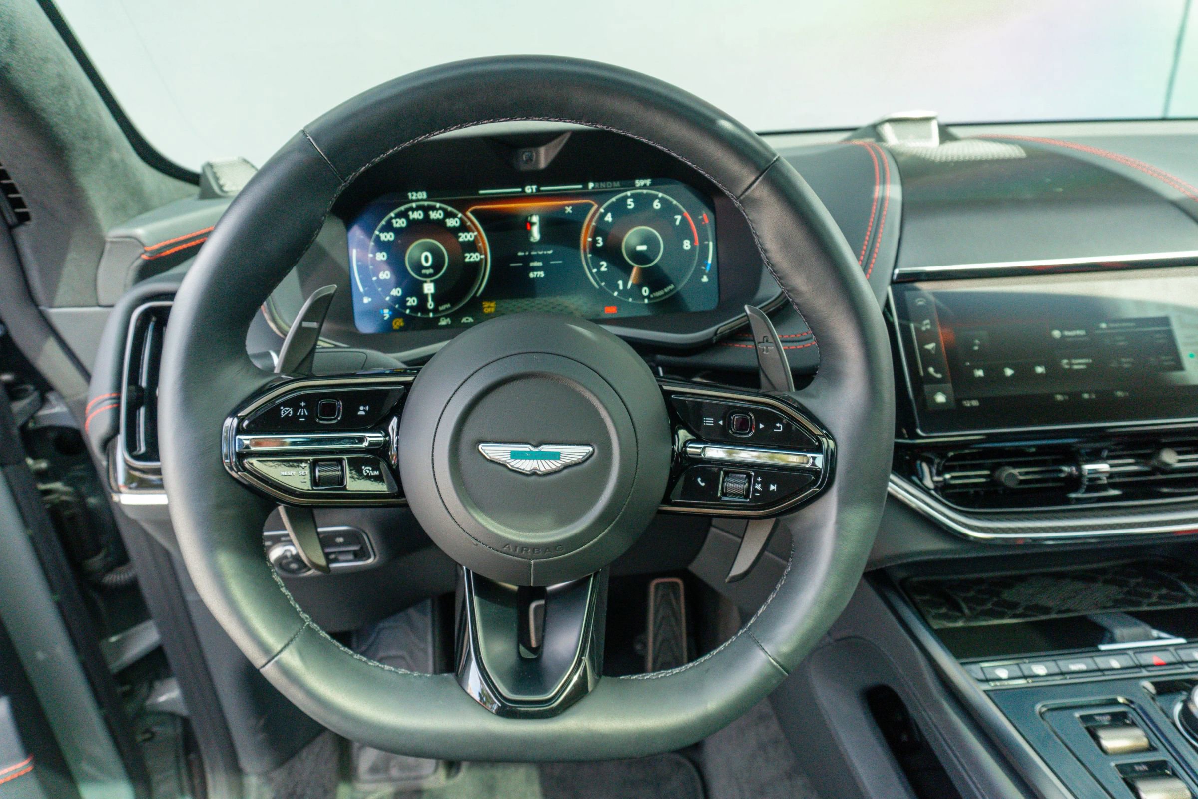 Used 2025 Aston Martin DBX 707 image 72