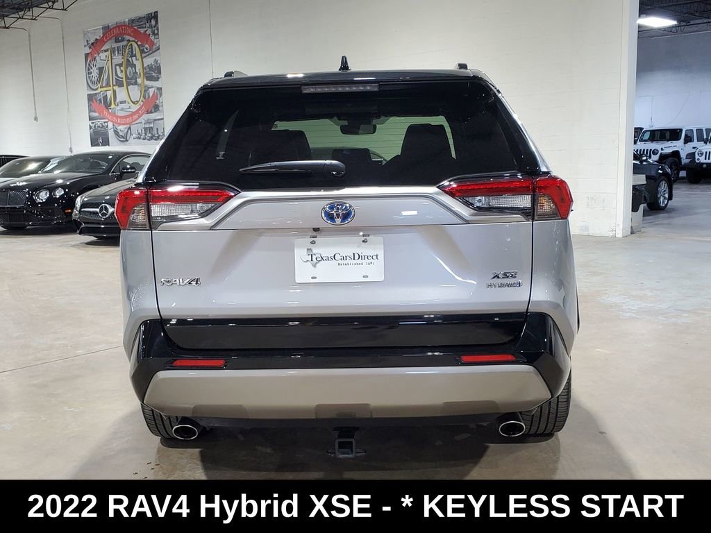 Used 2022 Toyota RAV4 XSE AWD/4WD image 9
