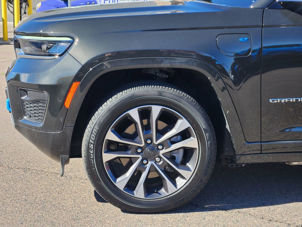 Used 2024 Jeep Grand Cherokee Overland image 11