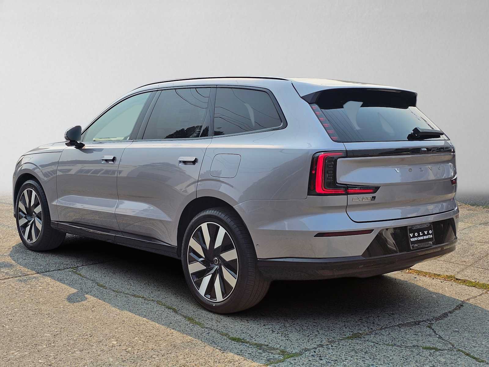 New 2026 Volvo EX90 Ultra AWD/4WD image 5