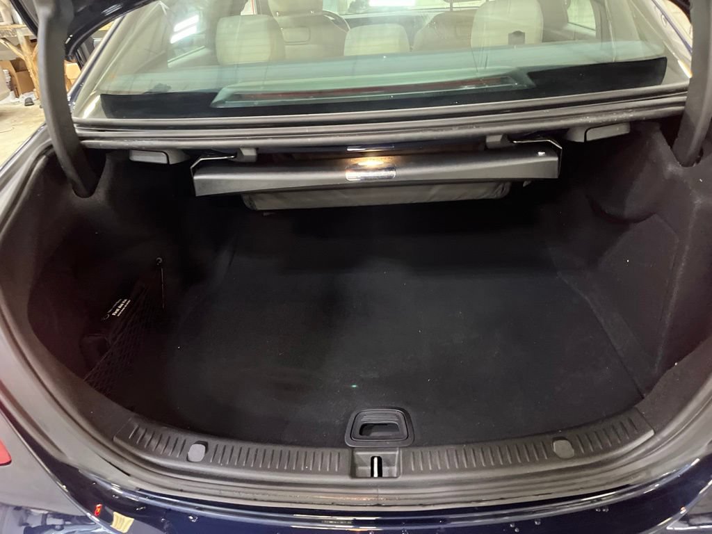 Used 2018 Mercedes-Benz E 300 4MATIC image 25