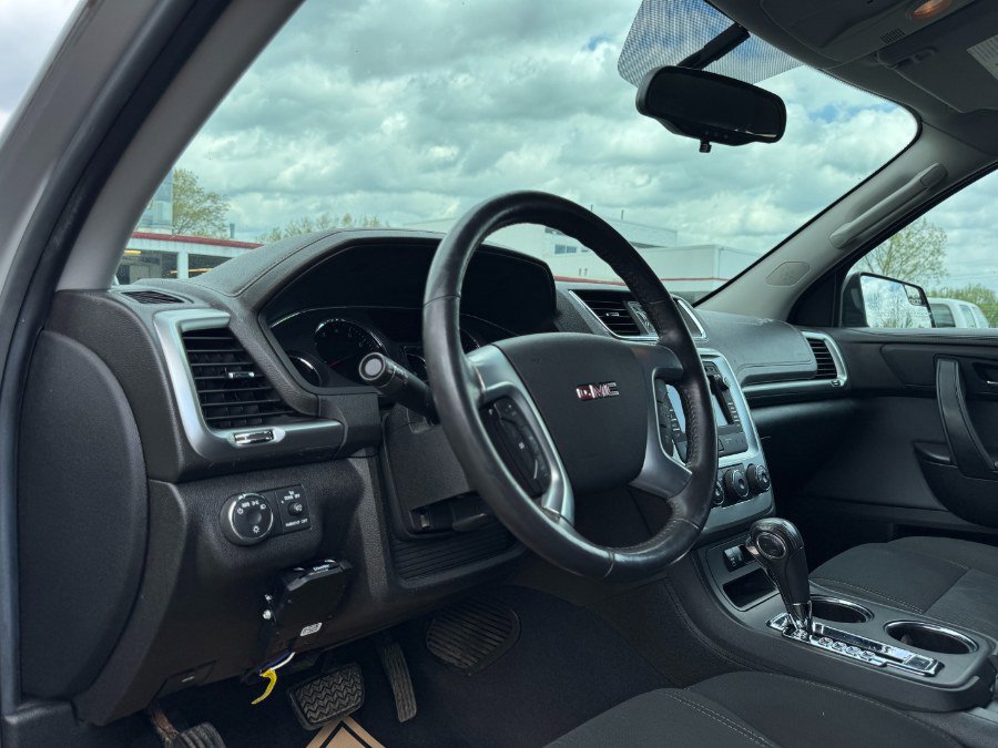 Used 2014 GMC Acadia SLE FWD image 14