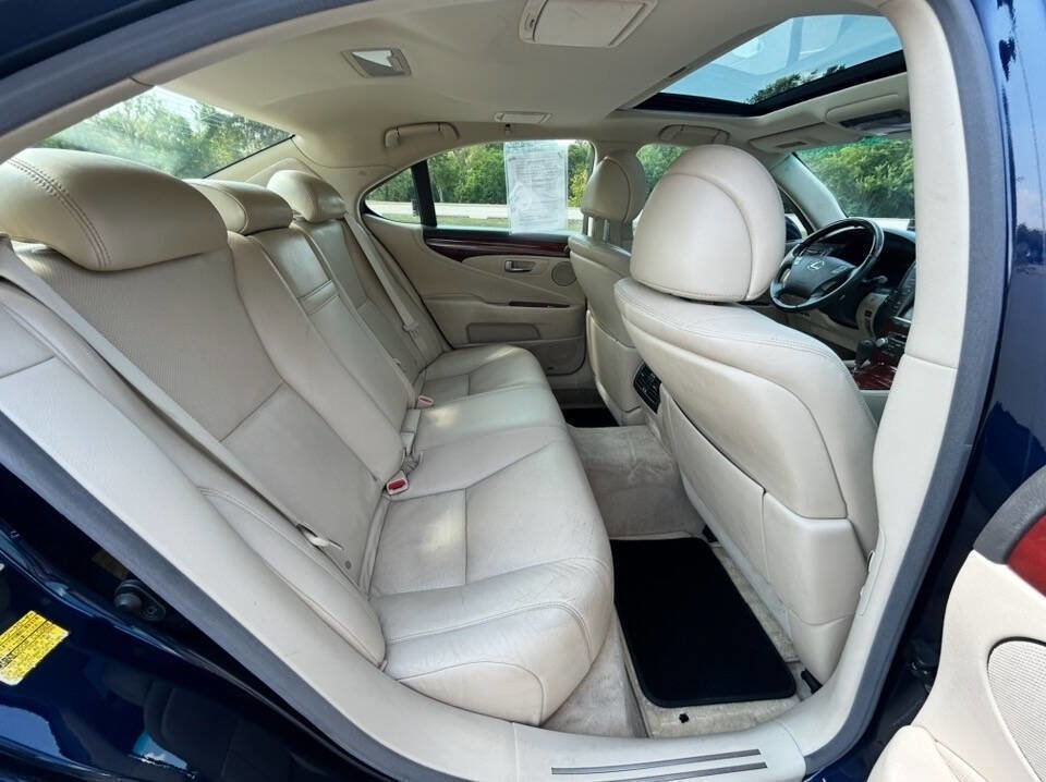 Used 2012 Lexus LS 460 image 14