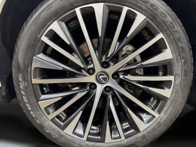 Used 2023 Lexus RX 350 AWD image 34