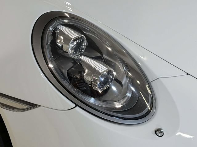 Used 2014 Porsche 911 Turbo S AWD/4WD image 13
