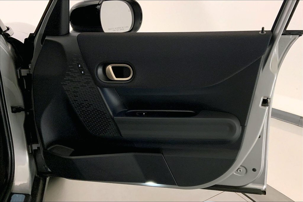 Certified 2026 MINI Cooper 4-Door Hardtop FWD image 25