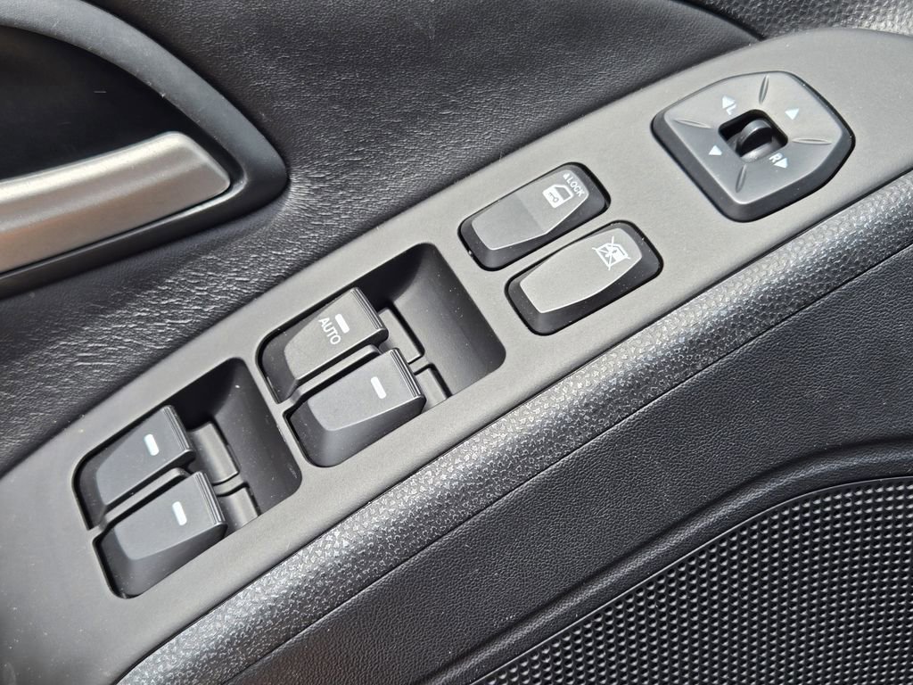 Used 2012 Hyundai Tucson GLS image 30