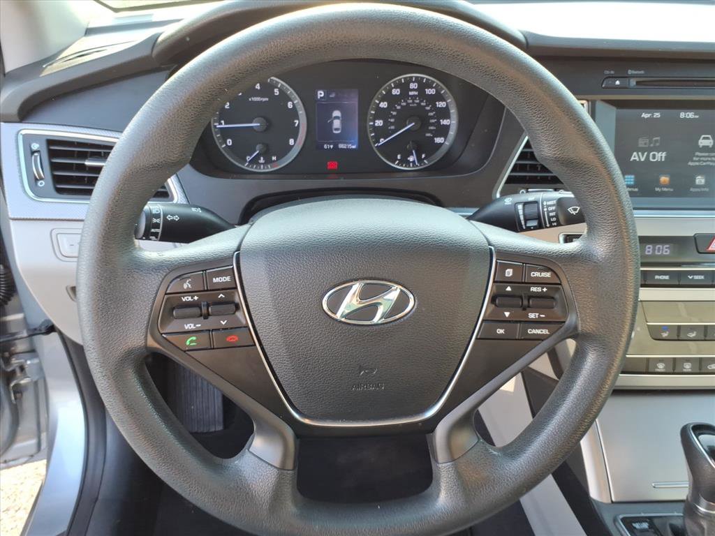 Used 2017 Hyundai Sonata SE FWD image 28
