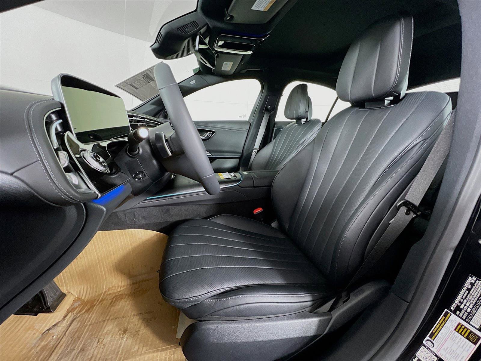 New 2026 Mercedes-Benz E 450 4MATIC Sedan image 19