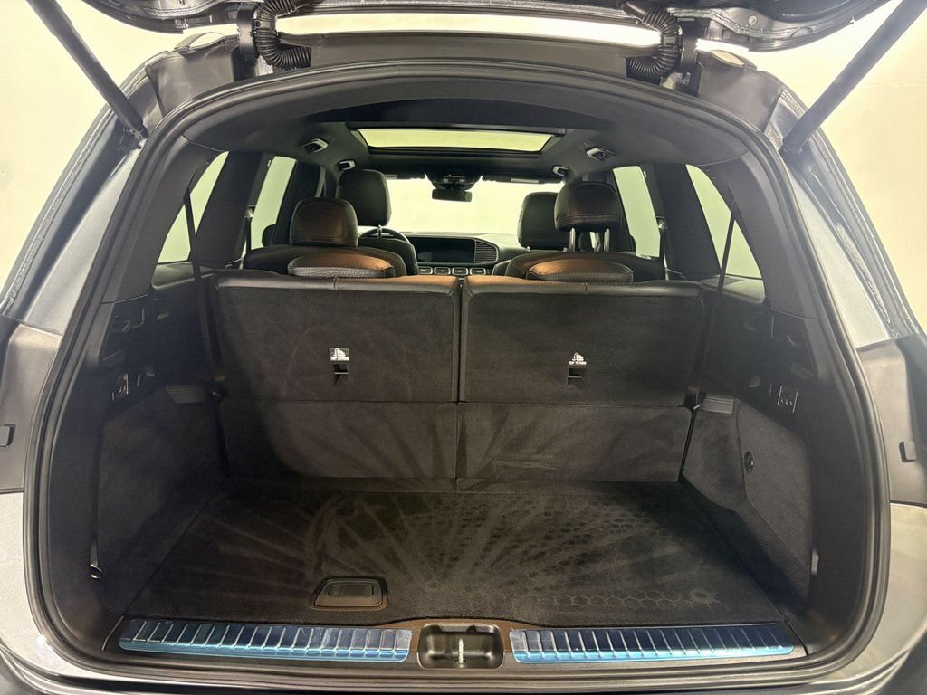 Used 2024 Mercedes-Benz GLS 450 4MATIC image 32