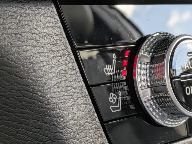 New 2026 Mitsubishi Outlander SEL Black Edition FWD image 23