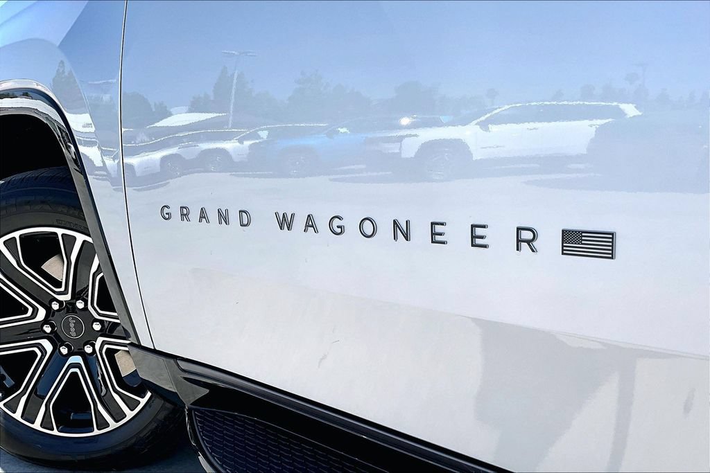 New 2026 Jeep Grand Wagoneer 4WD image 25