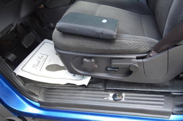 Used 2010 Ford Explorer Sport Trac XLT AWD/4WD image 32