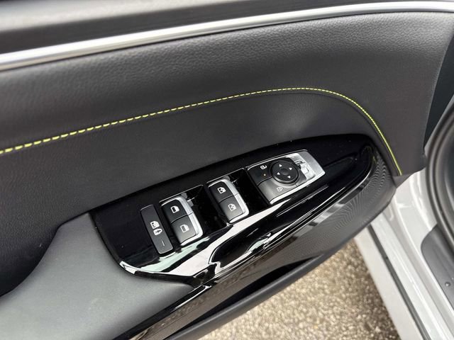 New 2026 Kia K5 GT FWD image 11