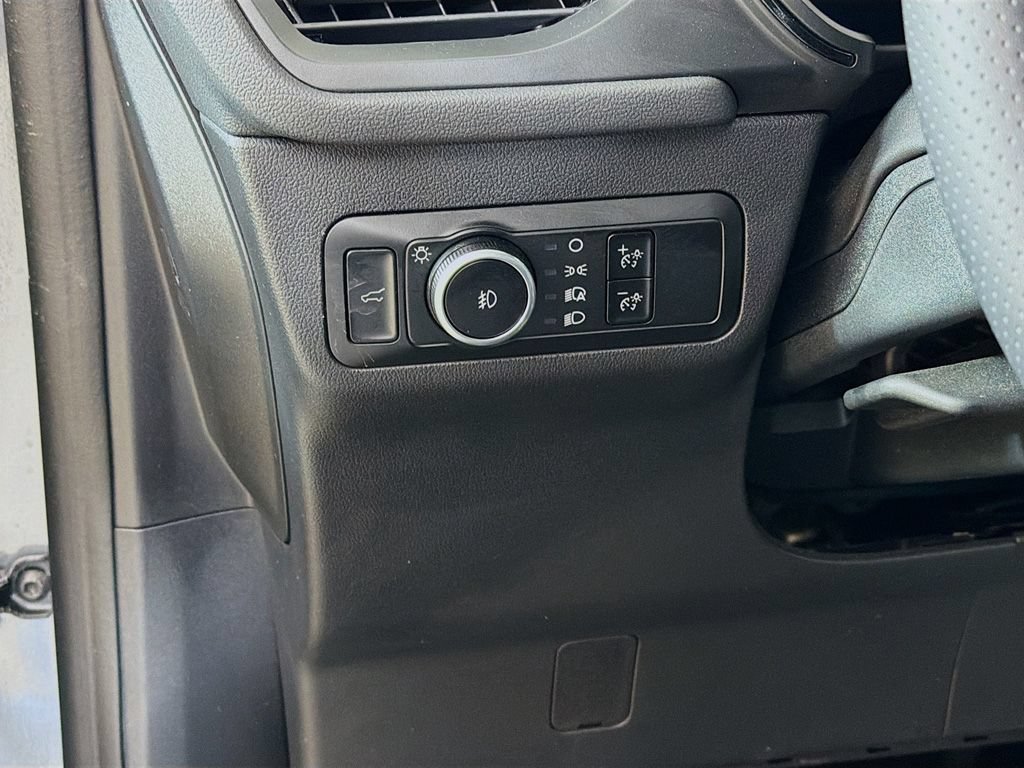 Used 2024 Ford Escape ST-Line Select w/ Tech Pack #2 AWD/4WD image 32