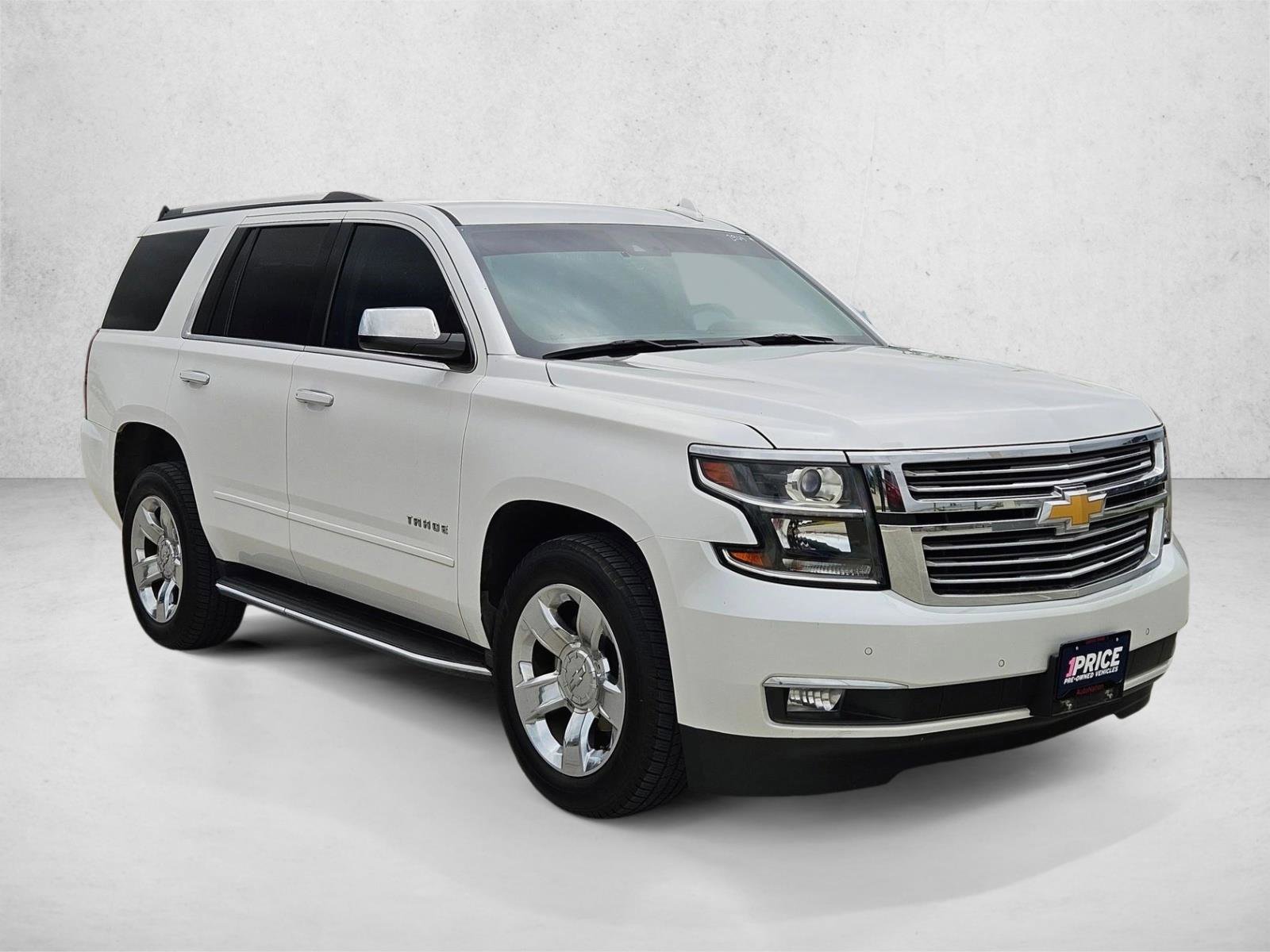 Used 2019 Chevrolet Tahoe Premier RWD image 3