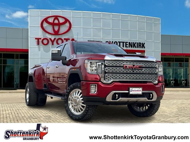 Used 2023 GMC Sierra 3500 Denali w/ Technology Package AWD/4WD image 1
