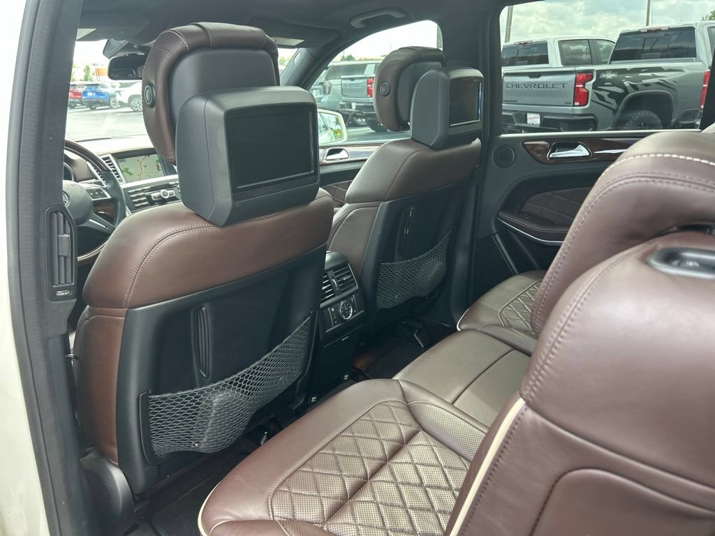 Used 2014 Mercedes-Benz GL 550 4MATIC image 43