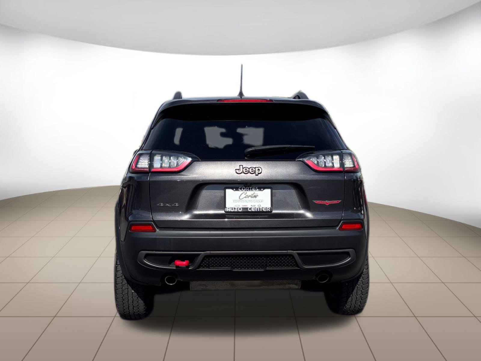 Used 2020 Jeep Cherokee Trailhawk w/ Cold Weather Group AWD/4WD image 6