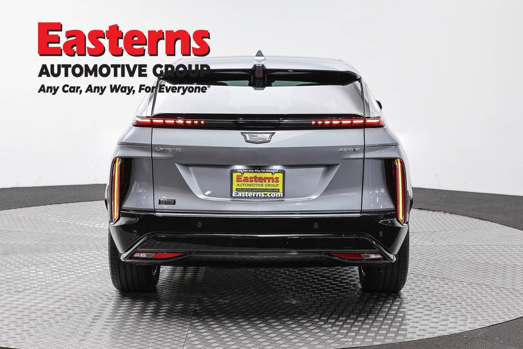 Used 2024 Cadillac Lyriq Luxury RWD image 6