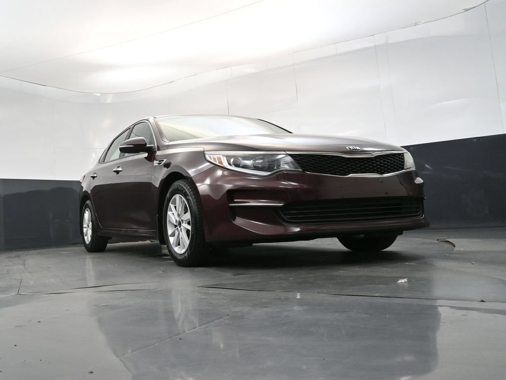 Used 2016 Kia Optima LX FWD image 25