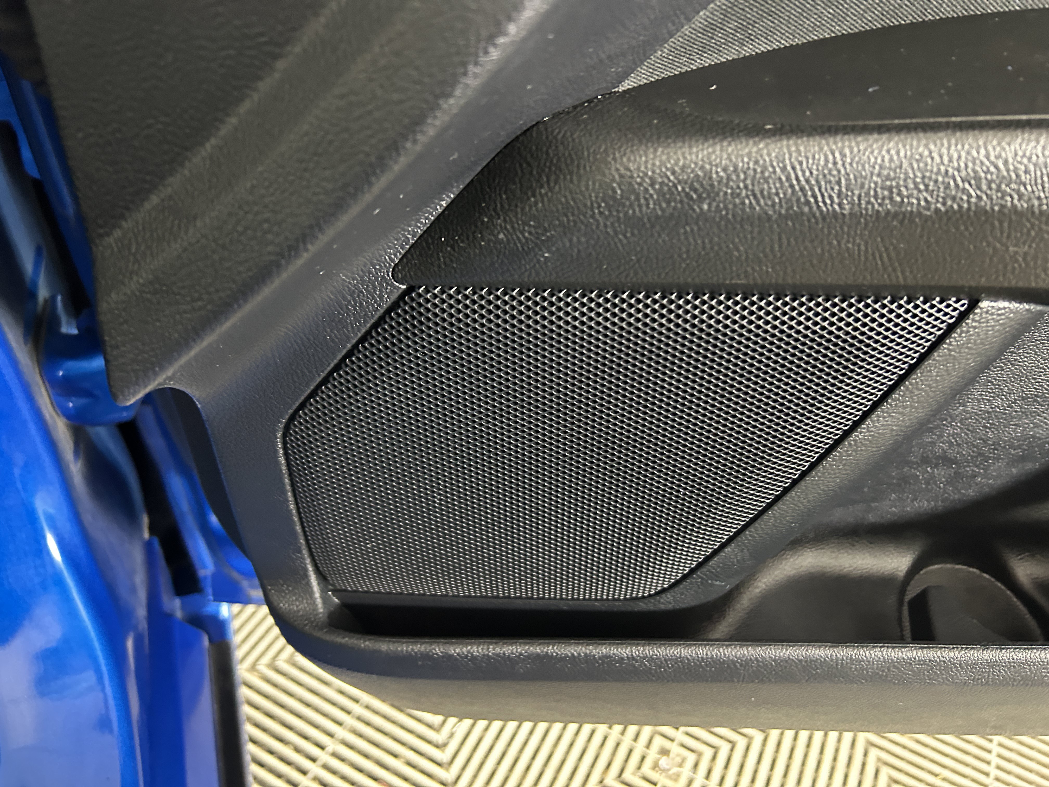 Used 2020 Ford Fusion SE FWD image 28