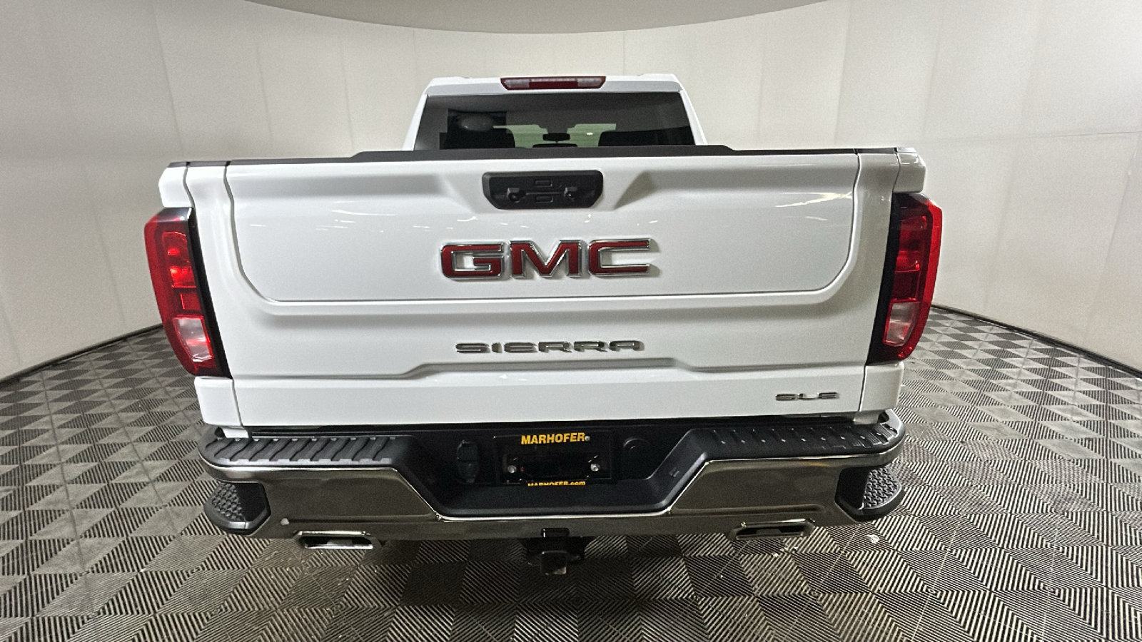 New 2026 GMC Sierra 1500 SLE AWD/4WD image 4